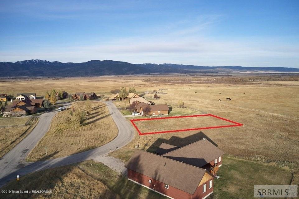 1088 Canoe Loop, VICTOR, Idaho image 5