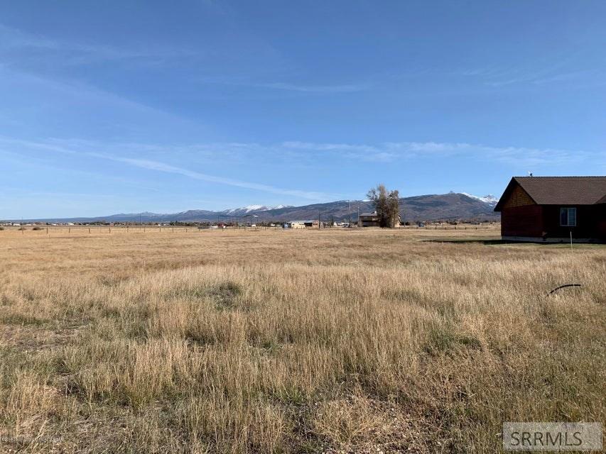 1088 Canoe Loop, VICTOR, Idaho image 8