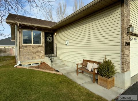 1504 Falcon Drive AMMON ID 83406