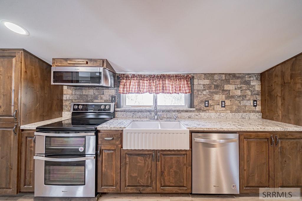 10525 N 44th E, UCON, Idaho image 31