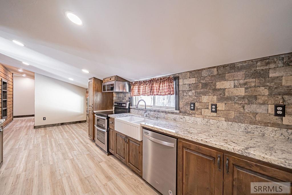 10525 N 44th E, UCON, Idaho image 38