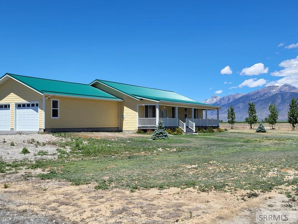 3885 N 3580 W, MACKAY, Idaho image 1
