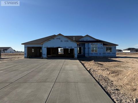 Photo of 1572 N 845 E, SHELLEY, ID 83274 (MLS # 2180728)