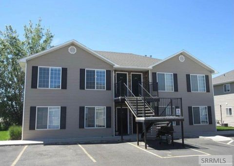 Photo of 540 W 7th S #204, REXBURG, ID 83440 (MLS # 2186072)