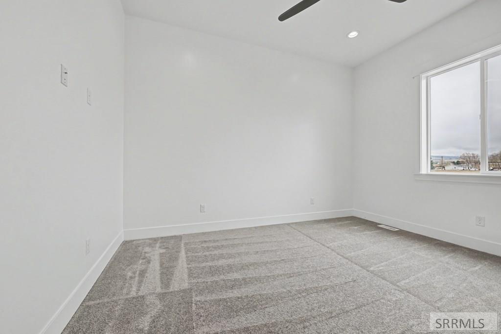 3634 Kingsboro Avenue