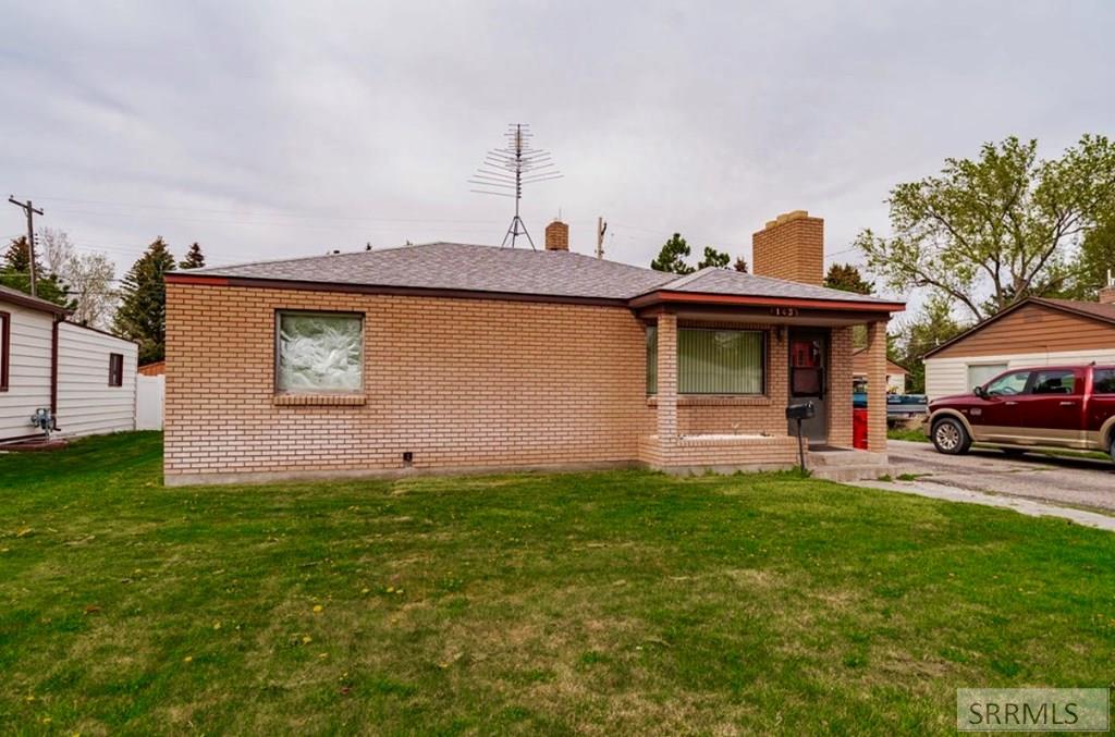 143 Dove Avenue