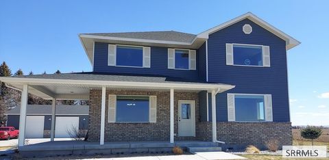 Photo of 353 W 129 N, IDAHO FALLS, ID 83401 (MLS # 2177968)