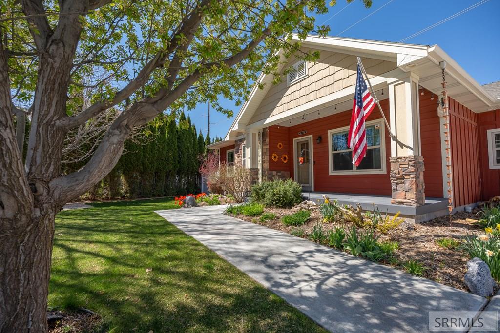 6349 Tower Castle Loop