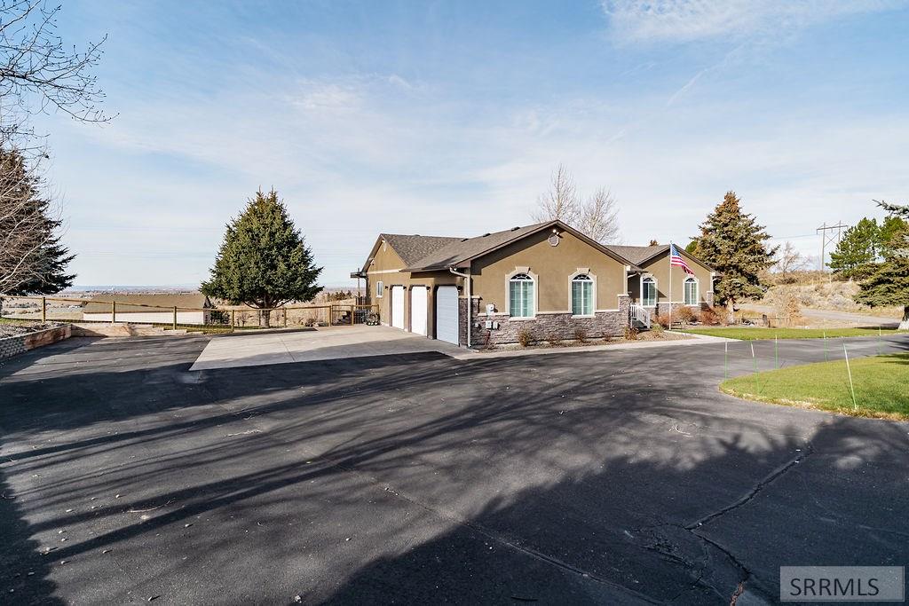 7121 Culebra Rio Circle