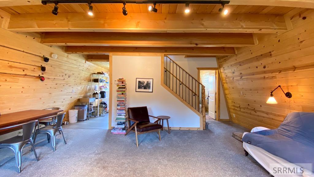 3424 Cedar Drive, ISLAND PARK, Idaho image 5