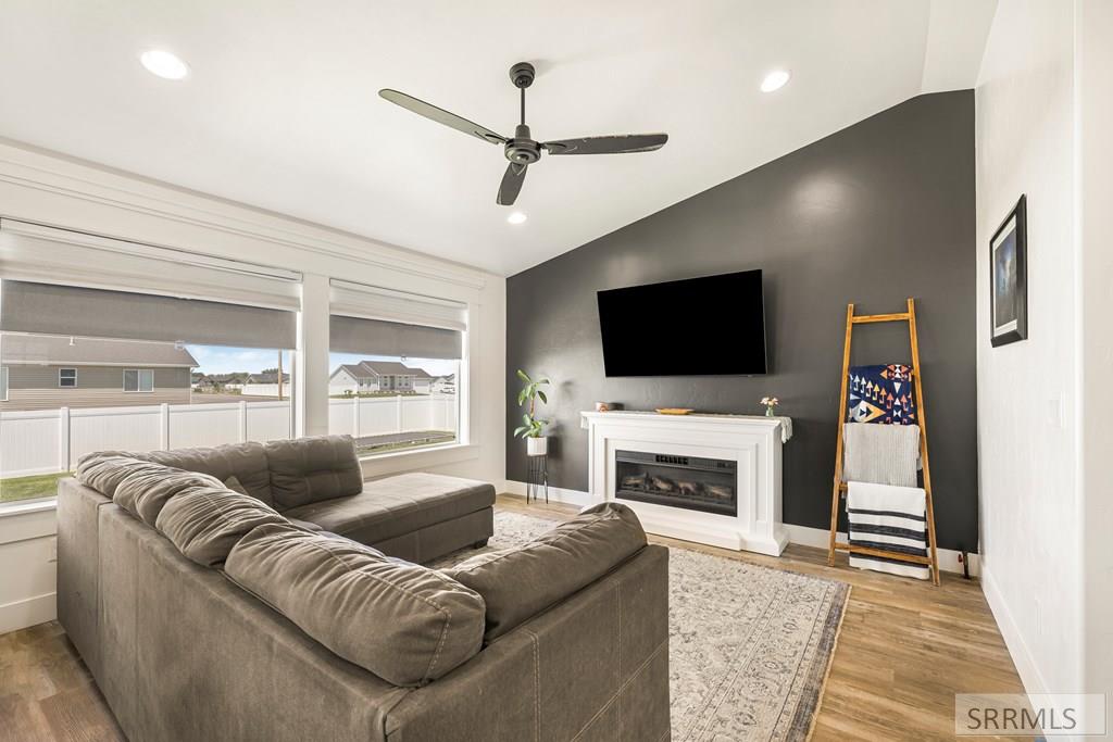 4051 N Ola Vista Avenue, IDAHO FALLS, Idaho image 5