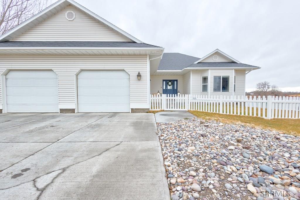 4678 Harbor Front Drive