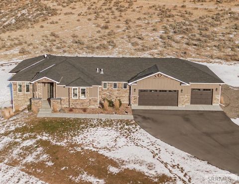 Photo of 6097 E 65th S, IDAHO FALLS, ID 83406 (MLS # 2181415)