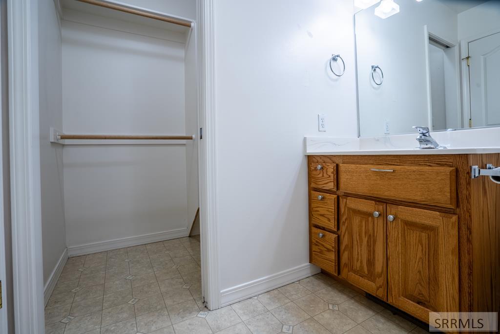 1027 E Butte Road, MENAN, Idaho image 23