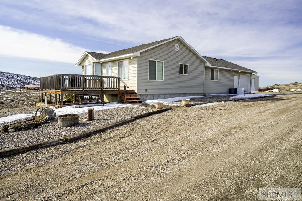 1027 E Butte Road, MENAN, Idaho image 3