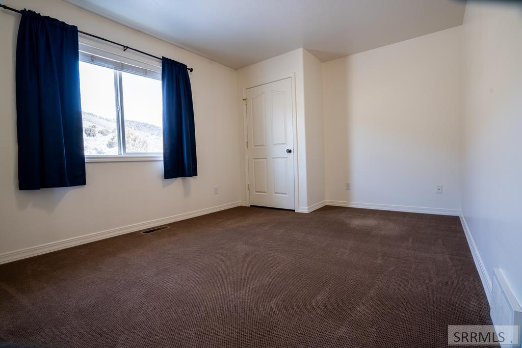 1027 E Butte Road, MENAN, Idaho image 21