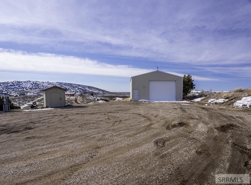 1027 E Butte Road, MENAN, Idaho image 5