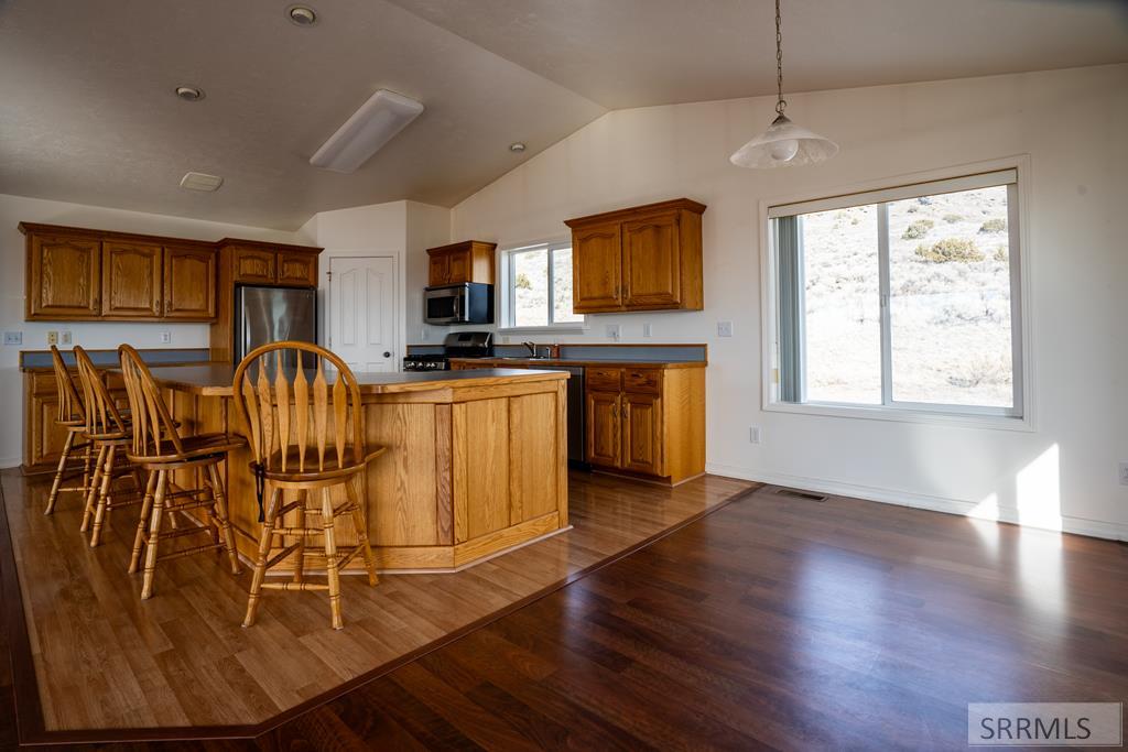 1027 E Butte Road, MENAN, Idaho image 15