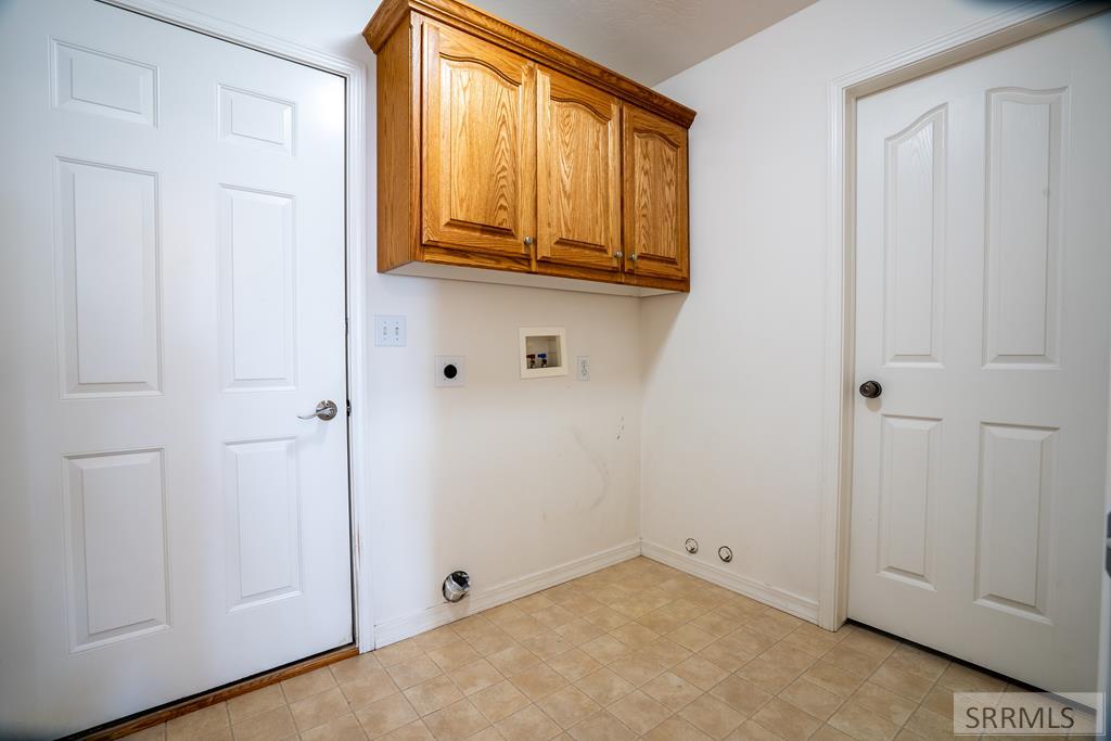 1027 E Butte Road, MENAN, Idaho image 10