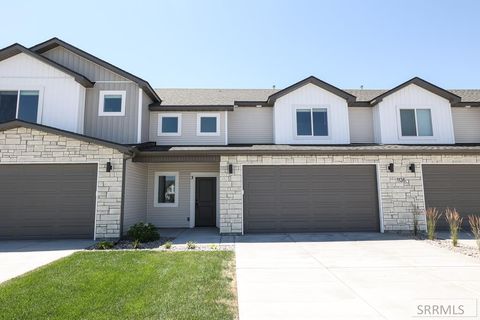 Townhouse For Sale - 1062 Sharra Avenue #2<br/> Jefferson County, RIGBY, ID 83442