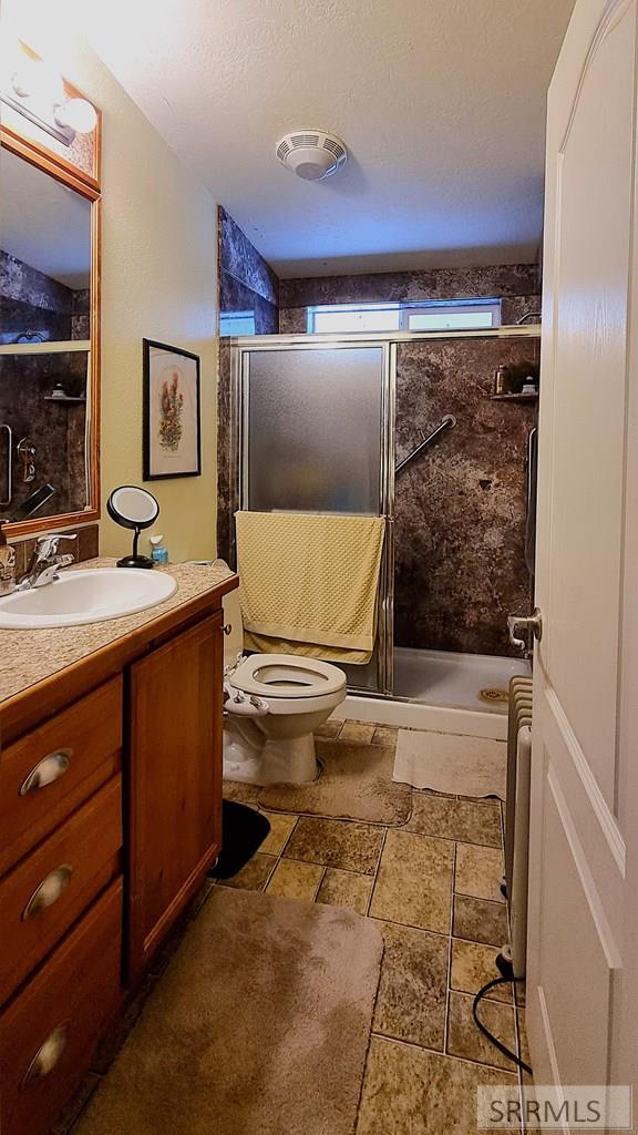 Picture for the property 2181774, 4 beds, 2 baths