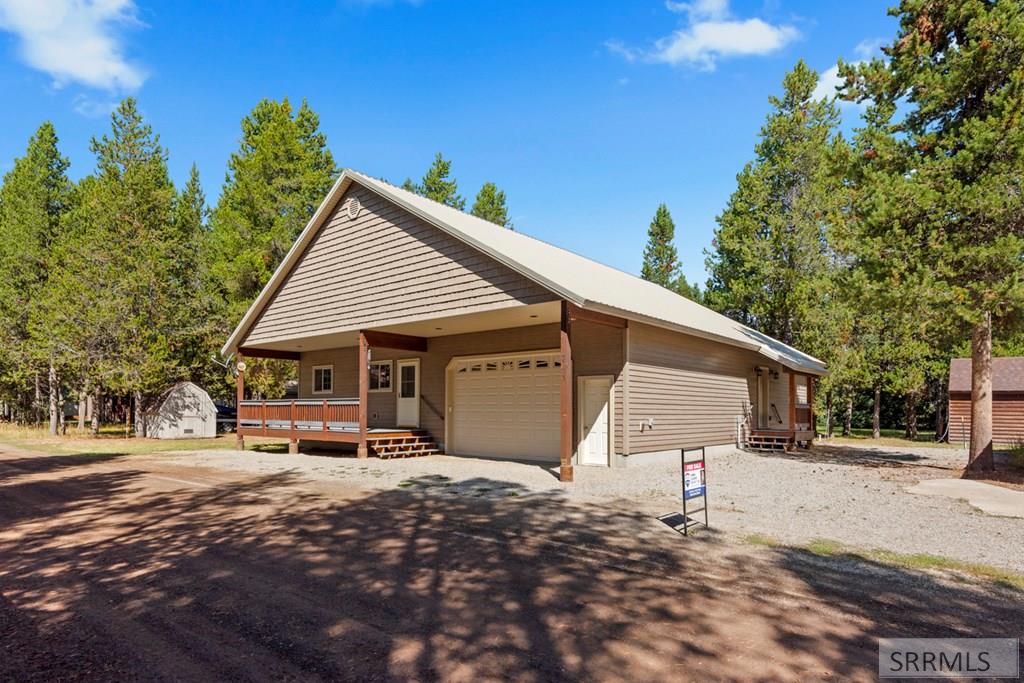 3773 Lodge Pole Drive, ISLAND PARK, Idaho image 15