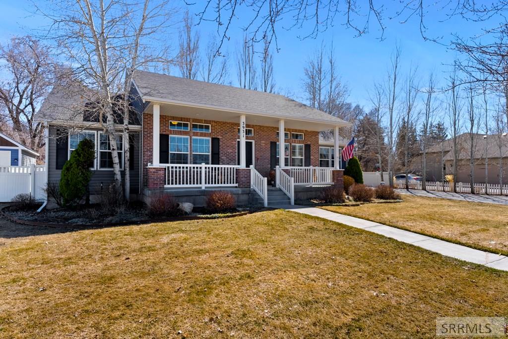 3931 Nottingham Lane, IDAHO FALLS, Idaho image 3