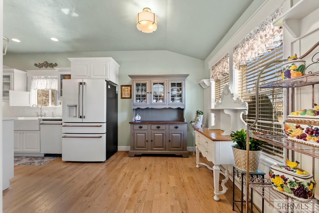 3931 Nottingham Lane, IDAHO FALLS, Idaho image 12