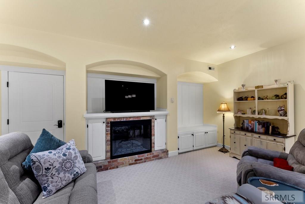 3931 Nottingham Lane, IDAHO FALLS, Idaho image 35