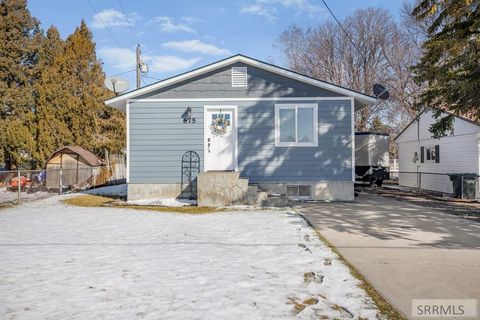 Photo of 675 McAdoo St, BLACKFOOT, ID 83221 (MLS # 2184497)