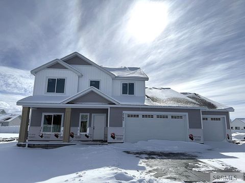 Photo of 2195 W 550 S, REXBURG, ID 83440 (MLS # 2181948)