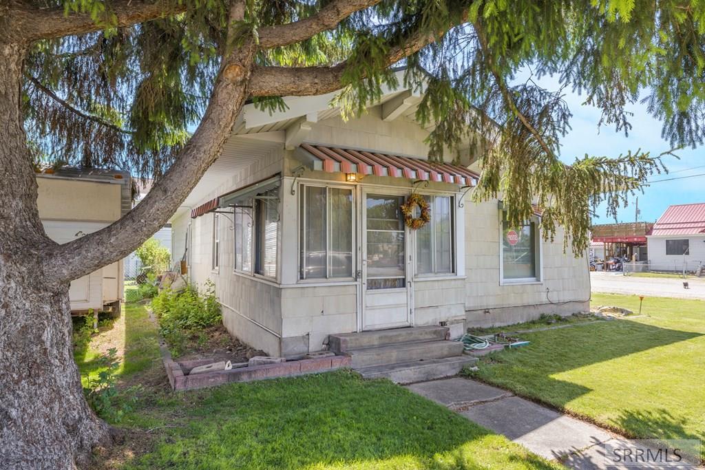 406 1st W, RIRIE, Idaho image 4