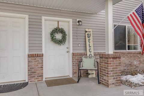 Photo of 2015 Lawrence Lane #2002, BLACKFOOT, ID 83221 (MLS # 2182192)