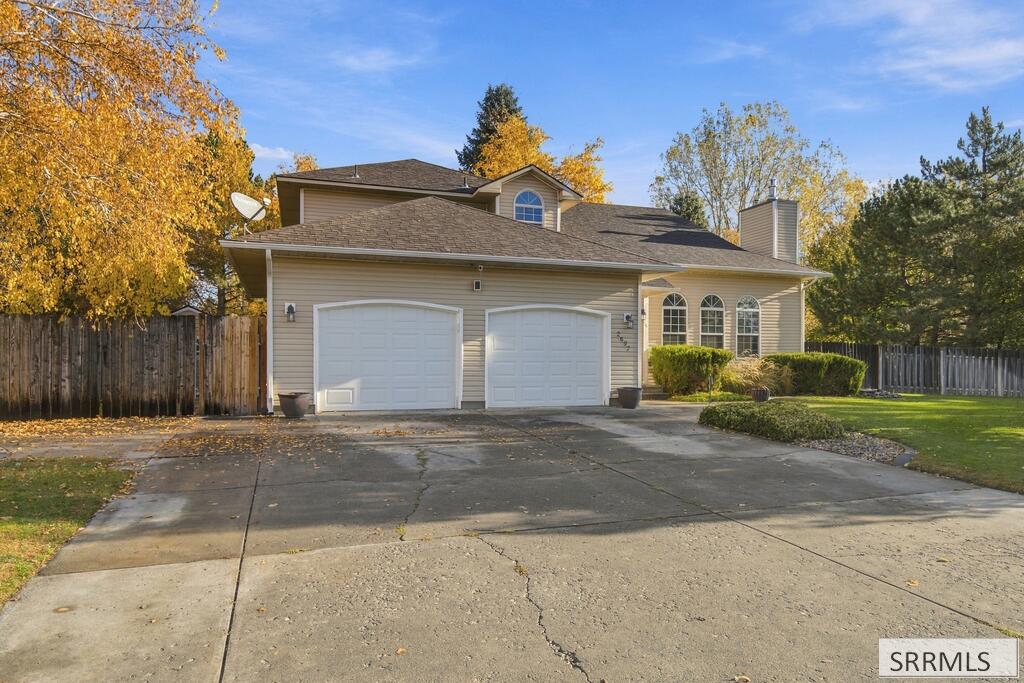 2697 Tipperary Lane