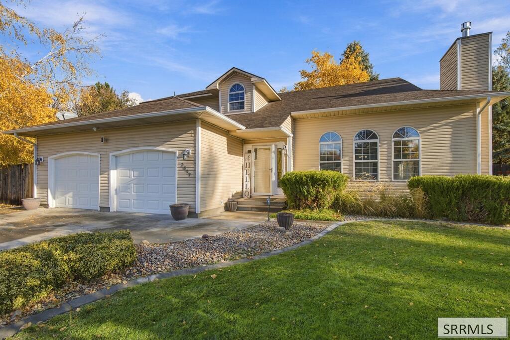 2697 Tipperary Lane