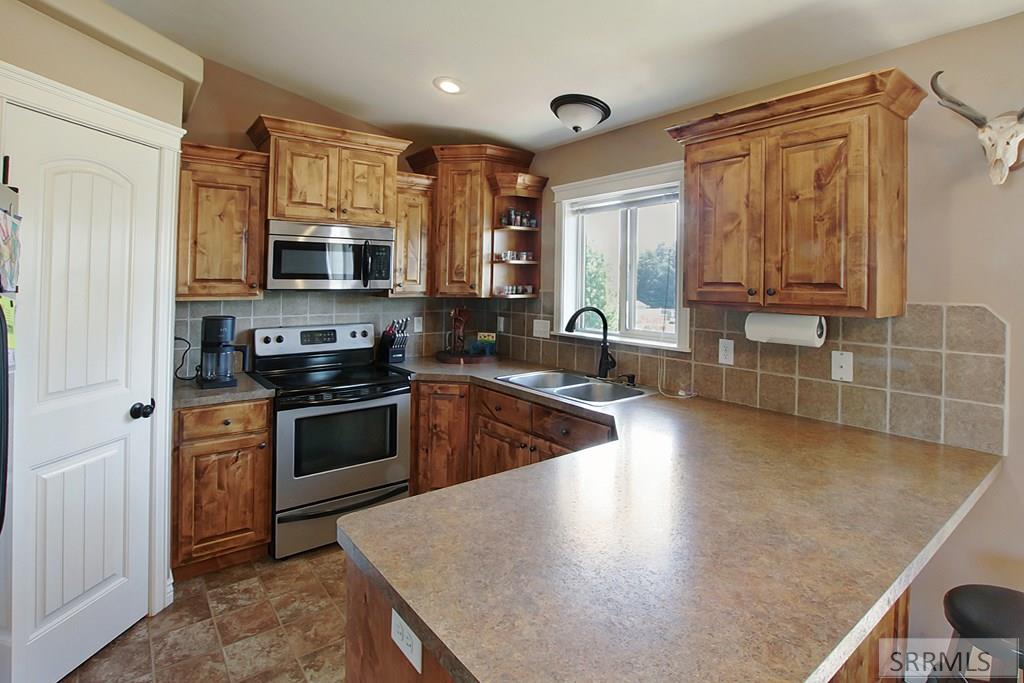 4364 High Desert Drive