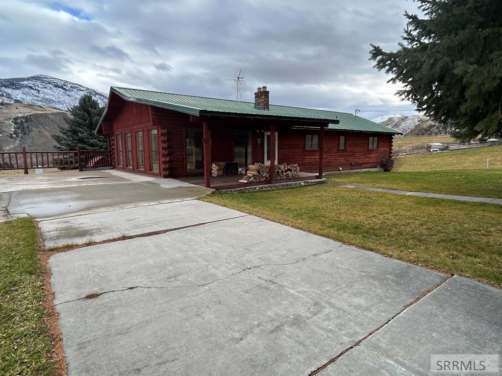 208 Williams Creek Road, SALMON, Idaho image 1