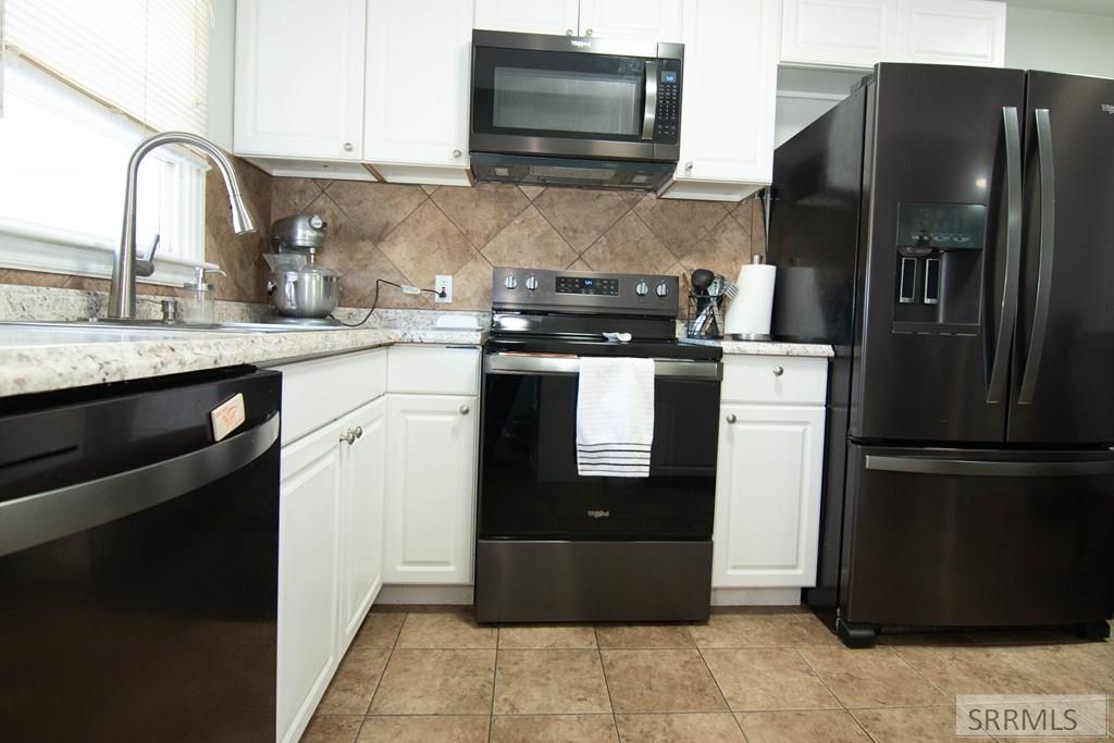260 Walker Street, BLACKFOOT, Idaho image 3