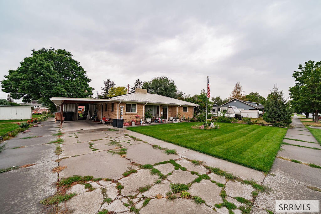 220 Milton Avenue