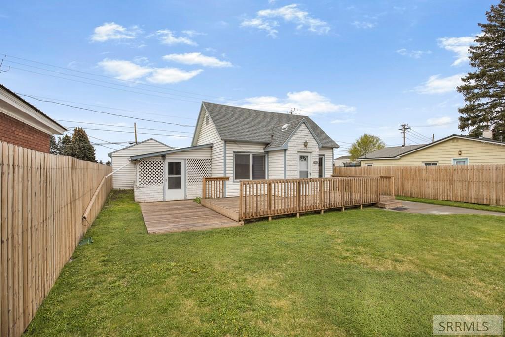 522 Gladstone Street