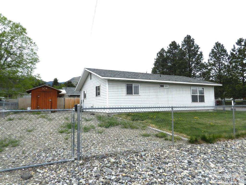 708 Taft Avenue, SALMON, Idaho image 2