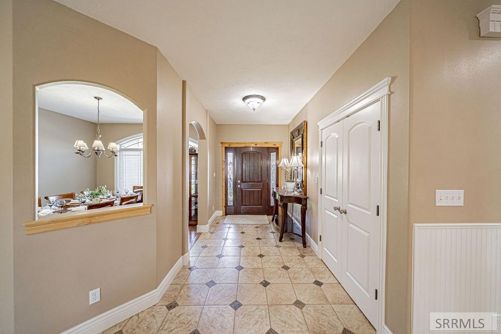 3910 Colts Glen Lane