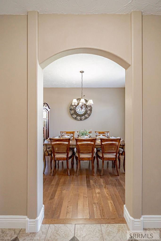 3910 Colts Glen Lane