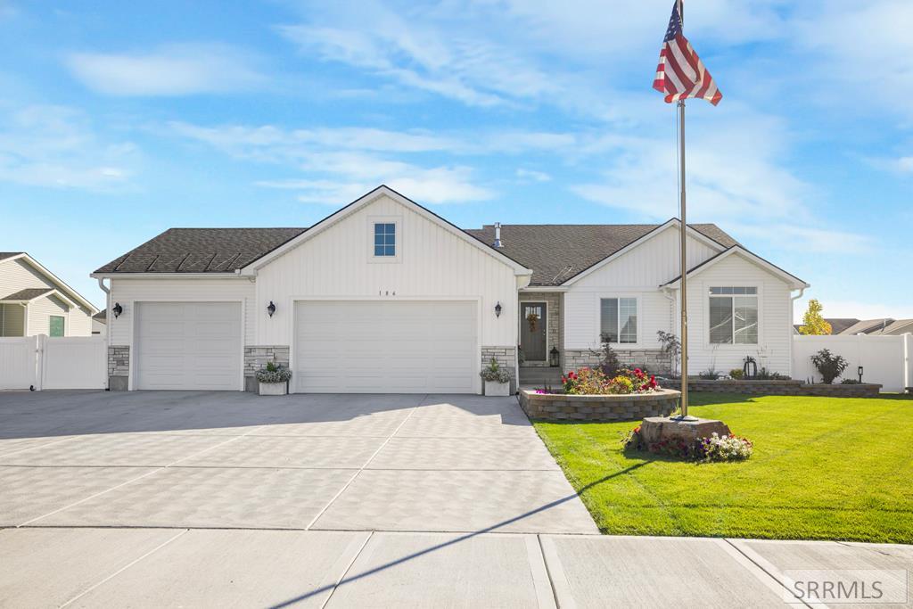 186 Heaton Ln, IDAHO FALLS, Idaho image 1