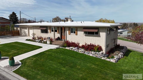 Homes For Sale - 606 Calder Avenue<br/> Power County, AMERICAN FALLS, ID 83211