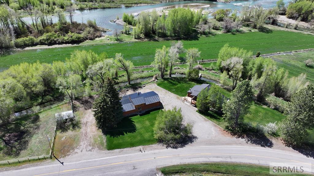 9759 S 400 W, REXBURG, Idaho image 1