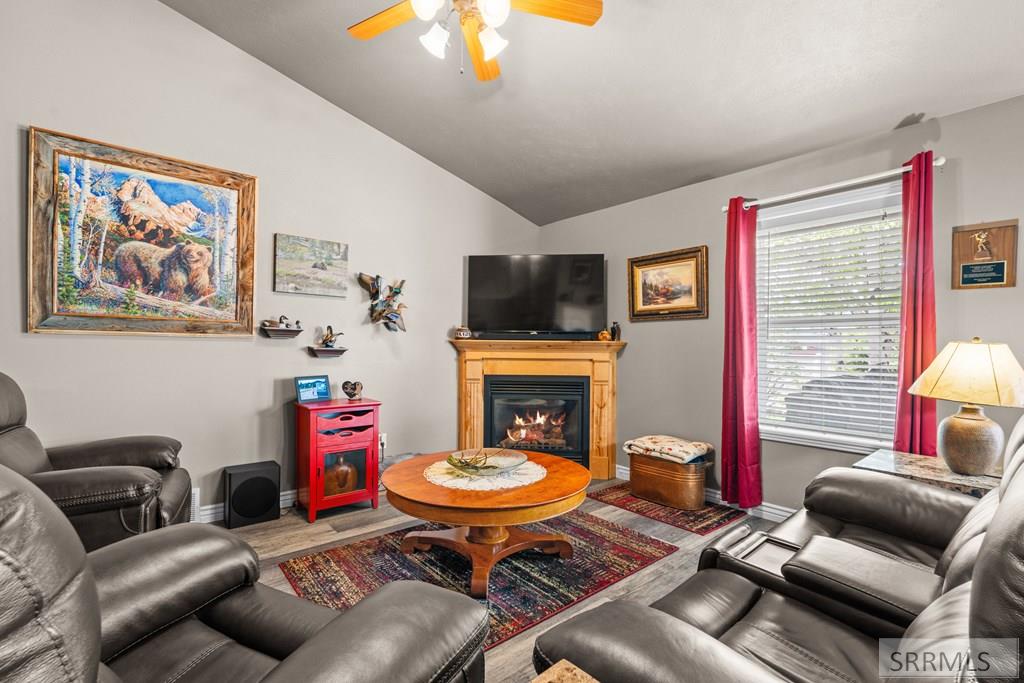 1359 Alayssa Drive, IDAHO FALLS, Idaho image 9