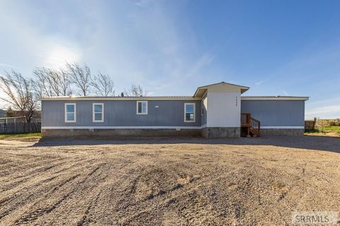 Photo of 1339 E 1130 N, SHELLEY, ID 83274 (MLS # 2185424)