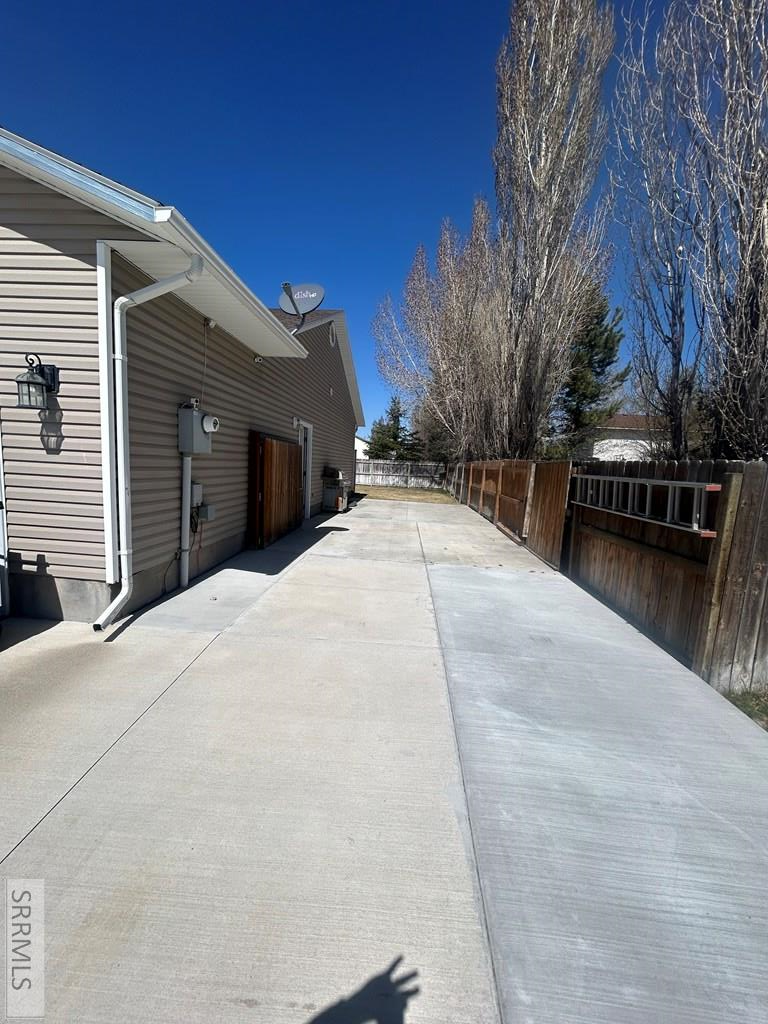 758 Engleman St, REXBURG, Idaho image 32