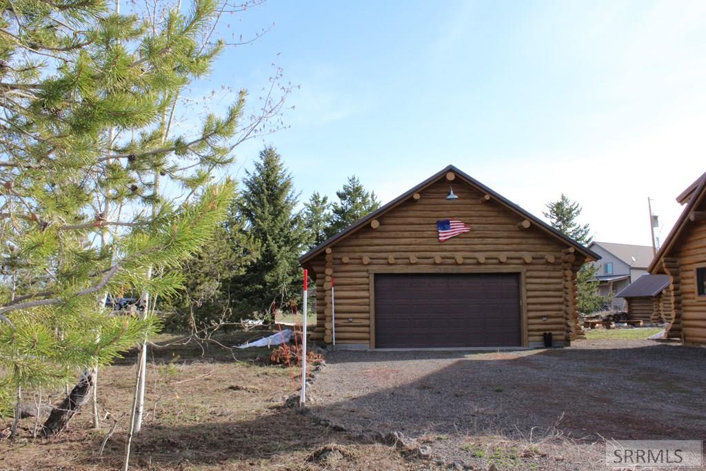 3753 Robbins Circle, ISLAND PARK, Idaho image 3